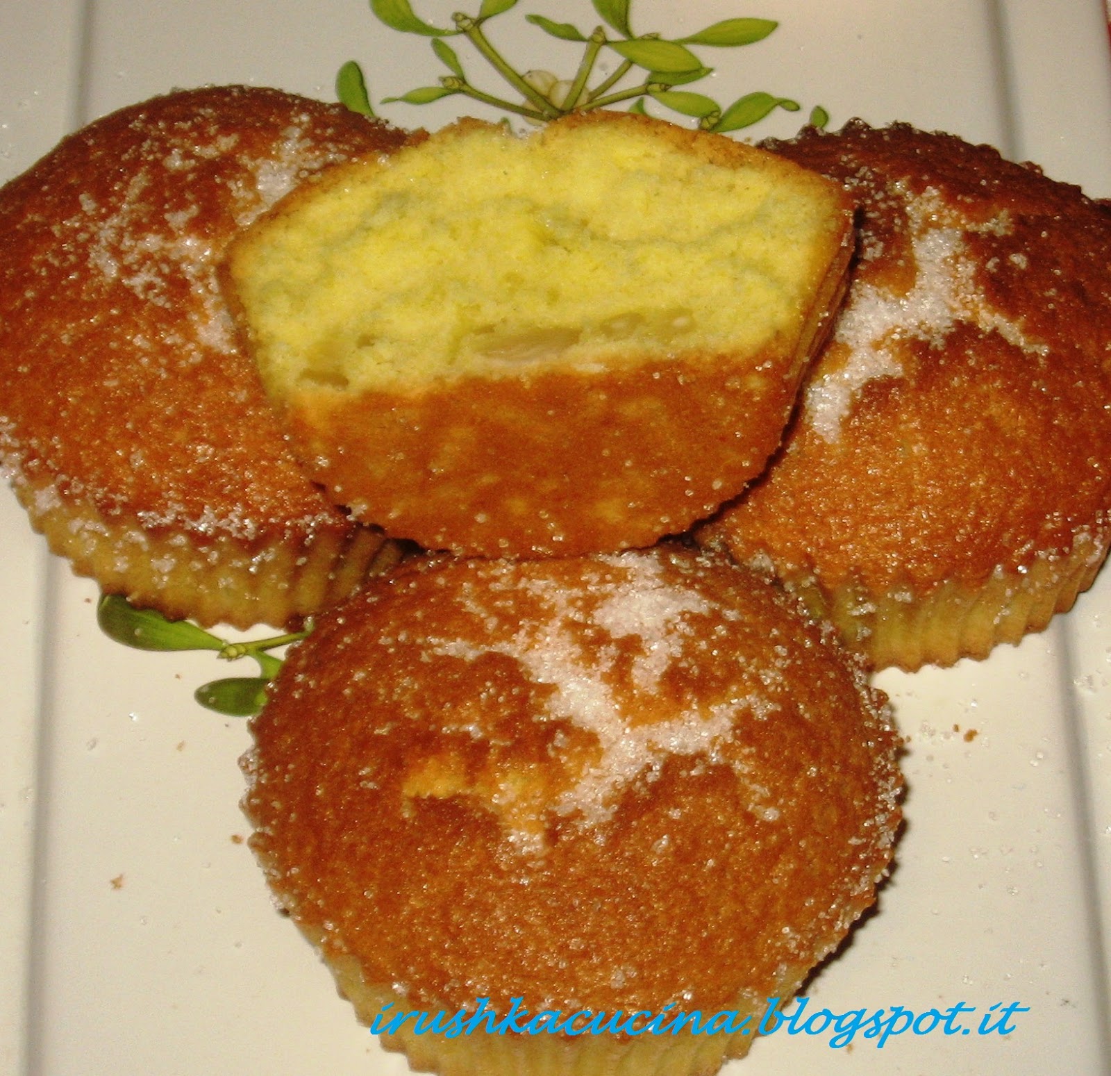 Кекс с кедровыми орешками